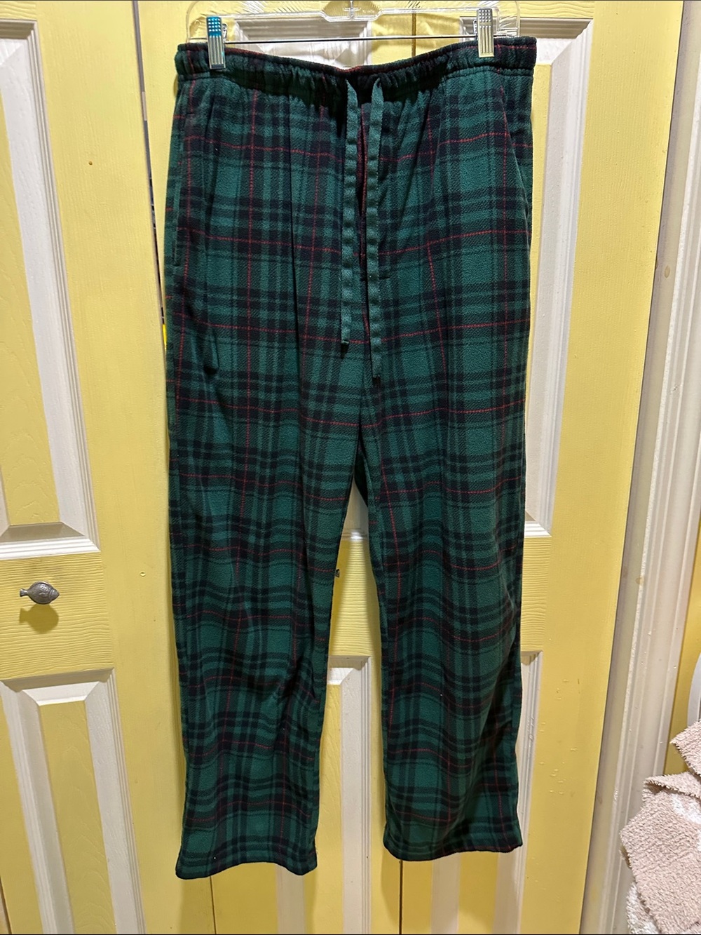 St. John's Bay Green and Black Plaid Lounge Joggers